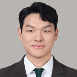Si Woo Hong