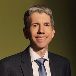 Markus Summer, LLM
