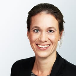 Petra Domevscek