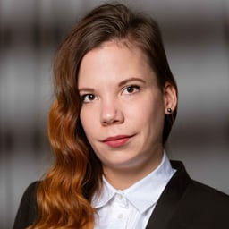 Zsófia Somlóvári