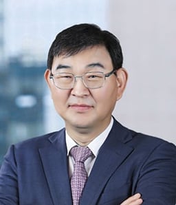 Jeong Han Lee 