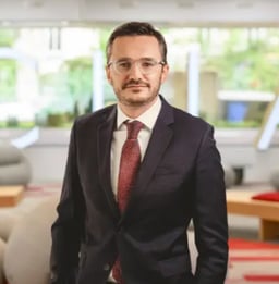 Santiago  Vega