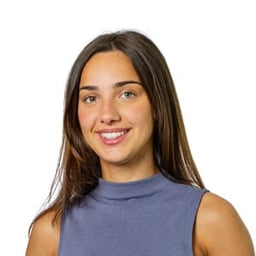 Alisya Rowe