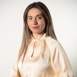 IOANA PALENCIUC