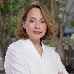 Dolly Kostara