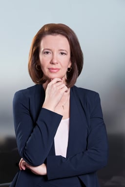 Loredana Popescu, Partner