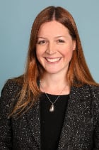 Rebecca Arnold 