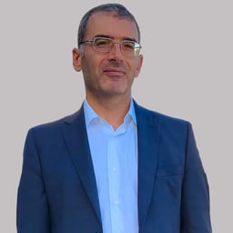 Tiago Caiado Guerreiro 