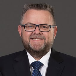 Tim Lyons