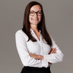 Simone Tober