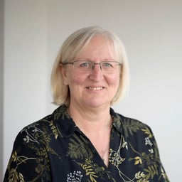 Lesley Rushton