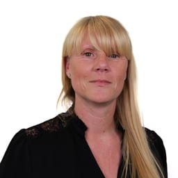 Angela Dobbs