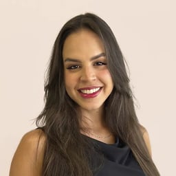 Júlia Venzi Gonçalves Guimarães
