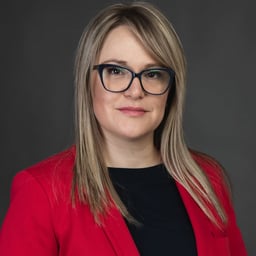 Alma  Karađuzović Đinđinović