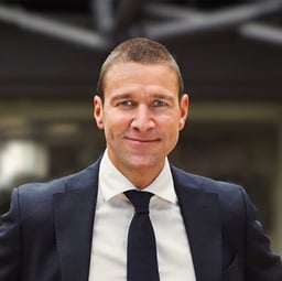 Asbjørn  Lyséll Dølvik