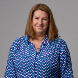 Jo  Handler 