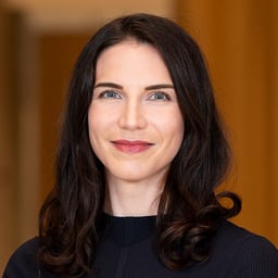 Stéphanie Chuffart-Finsterwald