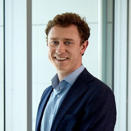 Simon Lynch
