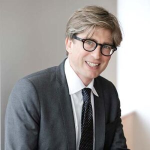 Etienne de Crépy-Corporate / M&A and Banking & Finance