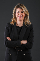 Ela Sarı photo