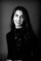 Sana Sheikh photo