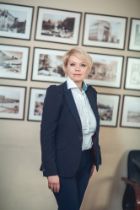 Yelena Manayenko photo