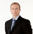 Graham Greenfield photo