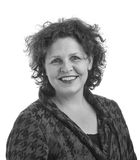 Irma Van den Berg photo