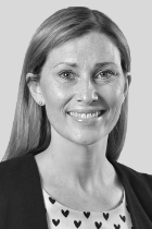 Lisa Hillary photo
