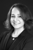 Gizem Kara Yücel photo