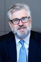 Simon Hunter photo