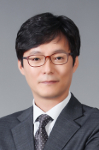Sang-Pil Lee photo