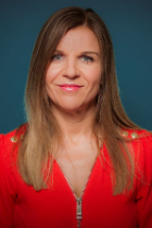 Julia Cox photo