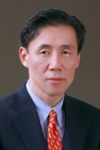 Cecil Chung photo