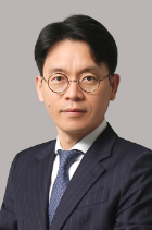 Hun Gu Kang photo