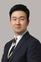 Sung Jin Kim photo