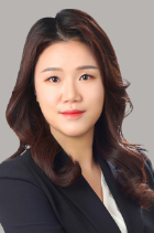 Yun Jeong Park photo