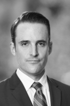 Andrew Kreisberg photo