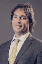 Manuel Beccar Varela photo