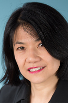 Dominique Gillan photo