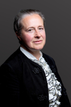 Catherine Ellis photo