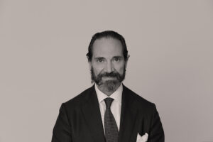 Enrique Molina photo