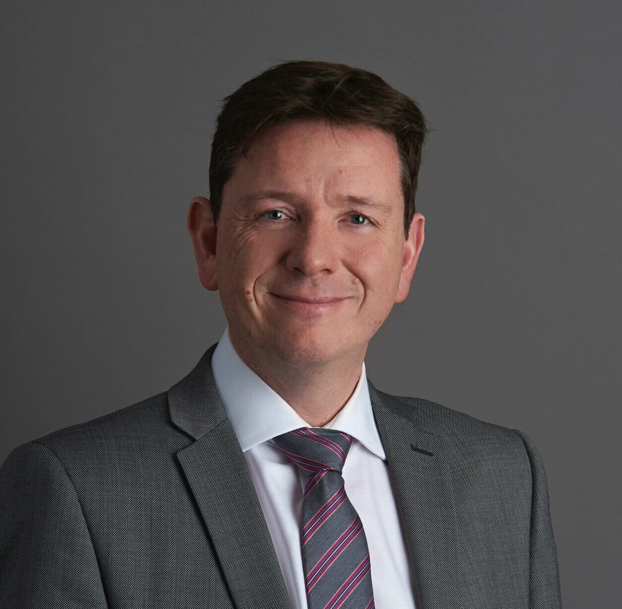 Myles McIntosh > Cripps > Tunbridge Wells > England Lawyer Profile
