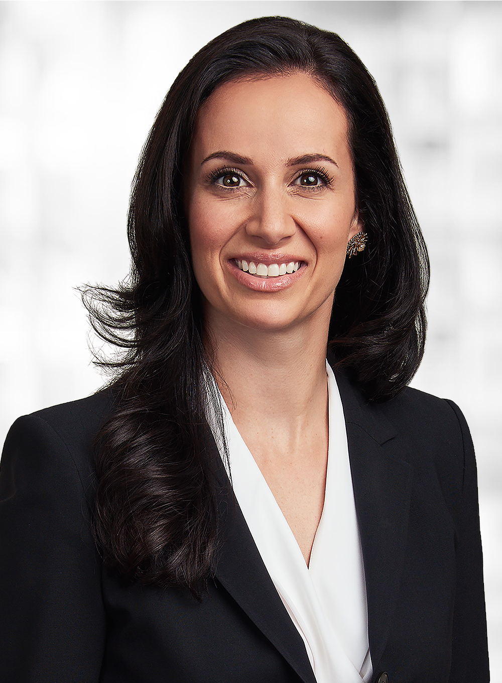 Laura Cundari photo